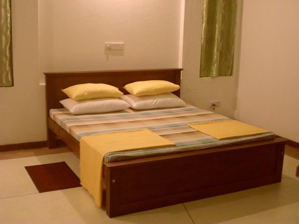 Nilas Guesthouse 希克杜沃 客房 照片