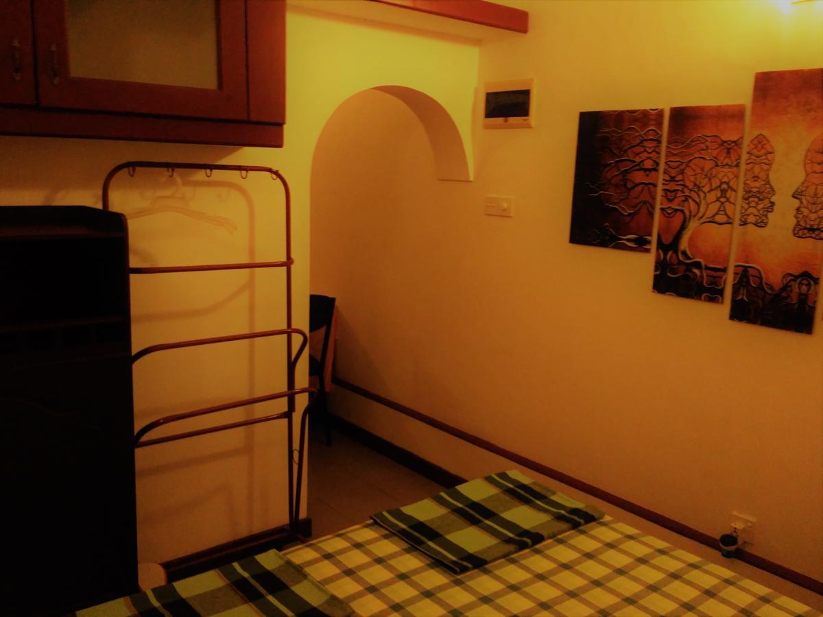 Nilas Guesthouse 希克杜沃 外观 照片