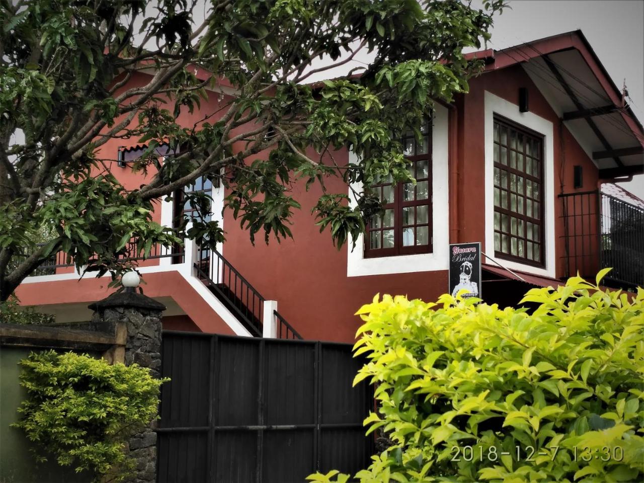 Nilas Guesthouse 希克杜沃 外观 照片